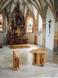 Altar und Ambo