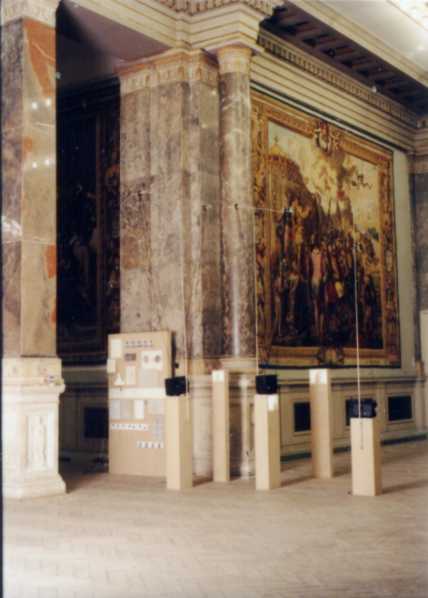 Debütantenausstellung 1998  in der  Aula der Akademie München